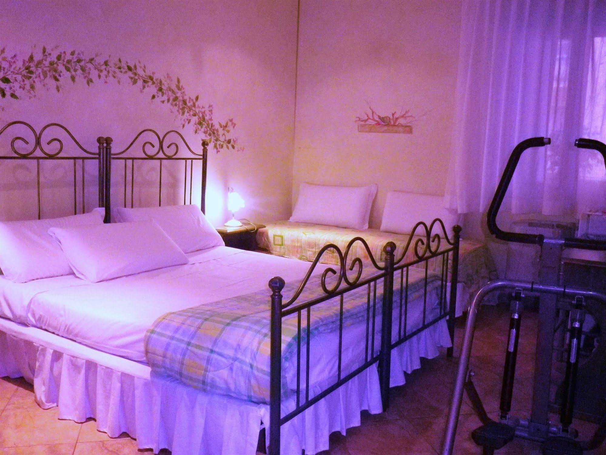 אלגהרו Elisart Guest House מראה חיצוני תמונה