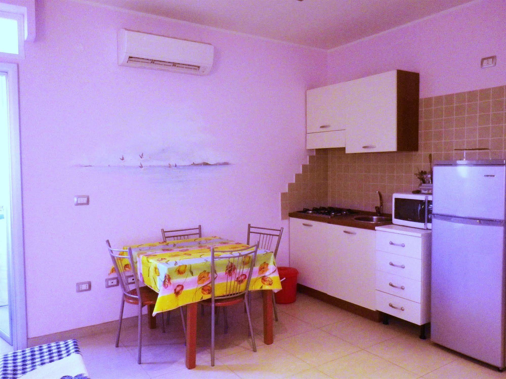 אלגהרו Elisart Guest House מראה חיצוני תמונה