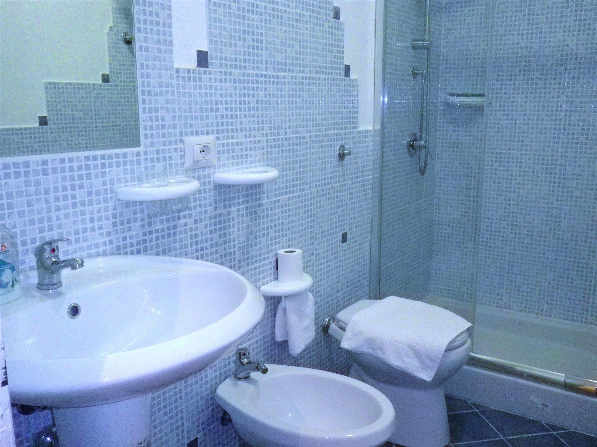 אלגהרו Elisart Guest House מראה חיצוני תמונה